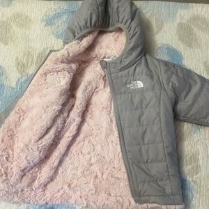 The north face puffer jacket with super soft baby pink lining with hood